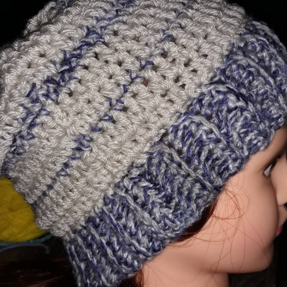 Crochet beanie - Picture 4 of 5